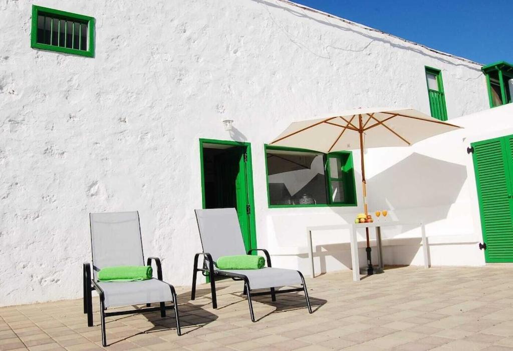 Typical Canarian House With Fabulous Sea Views Тиас Экстерьер фото