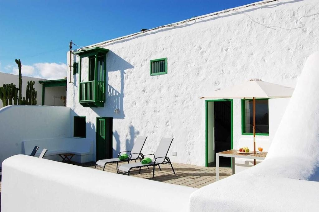 Typical Canarian House With Fabulous Sea Views Тиас Экстерьер фото